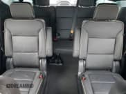 ✅ 2024 GMC Yukon SLT • VIN: 1GKS2BKD8RR362458 • Lot: 91920585. Wystawiony na Copart z przebiegiem 21 356 mil. Bezpłatny archiwum sprzedaży aukcyjnych z USA i szczegółowy raport historii pojazdu na DreamBid. Zdjęcie 10.