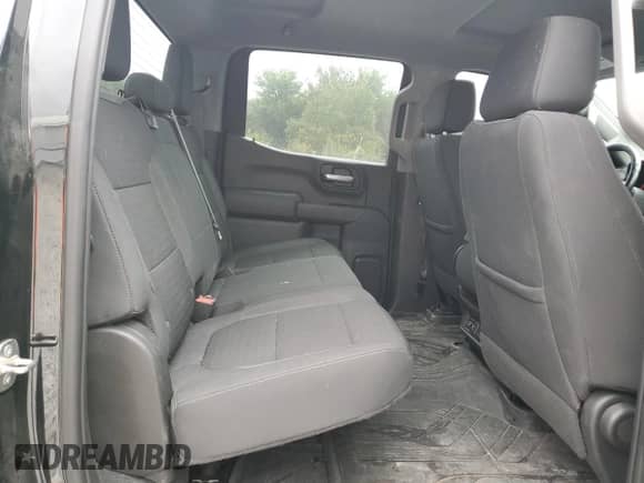 2022 Chevrolet Silverado 1500 LT z VIN 3GCPWCED2NG101411, wystawiony jako Copart lot #84954005 z przebiegiem 98 607 mil mil oraz Szkoda całkowita • Salvage title. Historia ofert i sprzedaży dostępna na DreamBid. Obrazek 10.