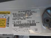 ✅ 2016 Lincoln MKZ • VIN: 3LN6L2J99GR607661 • Lot: 43864420. Wystawiony na IAAI z przebiegiem 159 439 mil. Bezpłatny archiwum sprzedaży aukcyjnych z USA i szczegółowy raport historii pojazdu na DreamBid. Zdjęcie 9.