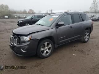 ✅ 2016 Jeep Compass Latitude • VIN: 1C4NJDEB3GD654966 • Lot: 84175785. Wystawiony na Copart z przebiegiem 108 108 mil. Bezpłatny archiwum sprzedaży aukcyjnych z USA i szczegółowy raport historii pojazdu na DreamBid. Zdjęcie 1.