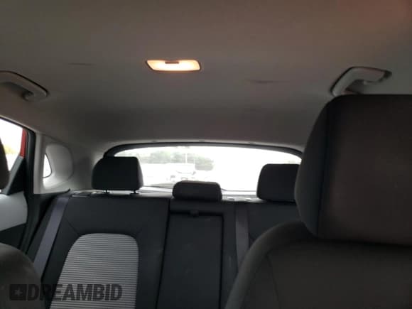 ✅ 2019 Hyundai Kona SE • VIN: KM8K1CAA3KU278770 • Лот: 71862674. Опубликован ранее на Copart с пробегом 65 216 миль. Бесплатный доступ к архиву аукционных продаж из США и подробный отчёт об истории автомобиля на DreamBid. Изображение 10.