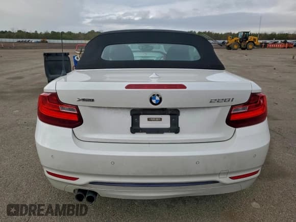 ✅ 2016 BMW 2 Series 228i xDrive • VIN: WBA1L9C57GV325620 • Lot: 93715605. Wystawiony na Copart z przebiegiem 64 807 mil. Bezpłatny archiwum sprzedaży aukcyjnych z USA i szczegółowy raport historii pojazdu na DreamBid. Zdjęcie 6.