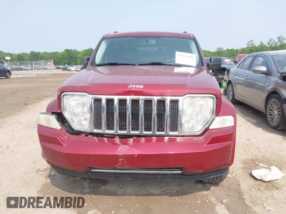 ✅ 2011 Jeep Liberty Limited 70th Anniversary • VIN: 1J4PN5GK4BW564412 • Лот: 42372084. Опубликован ранее на IAAI с пробегом 297 279 миль. Бесплатный доступ к архиву аукционных продаж из США и подробный отчёт об истории автомобиля на DreamBid. Изображение 12.