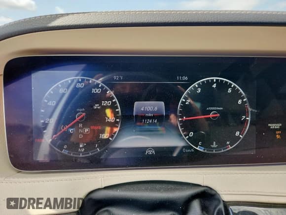 ✅ 2018 Mercedes-Benz S 560 • VIN: WDDUG8DBXJA397080 • Лот: 61107045. Опубликован ранее на Copart с пробегом 112 414 миль. Бесплатный доступ к архиву аукционных продаж из США и подробный отчёт об истории автомобиля на DreamBid. Изображение 9.