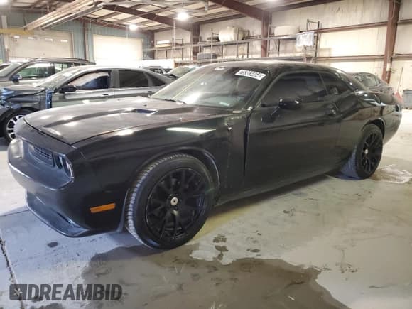 ✅ 2014 Dodge Challenger SXT Plus • VIN: 2C3CDYAG5EH181874 • Lot: 75303464. Wystawiony na Copart z przebiegiem 152 085 mil. Bezpłatny archiwum sprzedaży aukcyjnych z USA i szczegółowy raport historii pojazdu na DreamBid. Zdjęcie 1.