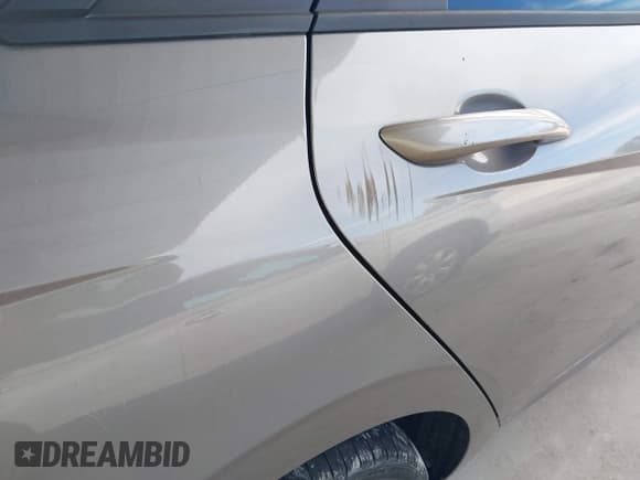 ✅ 2023 Hyundai Elantra SEL • VIN: KMHLS4AG4PU404301 • Лот: 43289112. Опубликован ранее на IAAI с пробегом 80 297 миль. Бесплатный доступ к архиву аукционных продаж из США и подробный отчёт об истории автомобиля на DreamBid. Изображение 20.