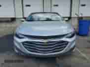 2022 Chevrolet Malibu LS z VIN 1G1ZC5ST1NF174336, wystawiony jako Copart lot #70398015 z przebiegiem 82 283 mil mil oraz Szkoda całkowita • Salvage title. Historia ofert i sprzedaży dostępna na DreamBid. Obrazek 5.