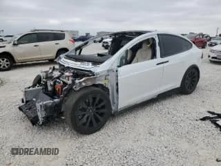 ✅ 2023 Tesla Model X Plaid • VIN: 7SAXCBE63PF374244 • Lot: 78444134. Wystawiony na Copart z przebiegiem 14 812 mil. Bezpłatny archiwum sprzedaży aukcyjnych z USA i szczegółowy raport historii pojazdu na DreamBid. Zdjęcie 1.