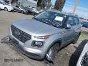 ✅ 2022 Hyundai Venue Limited • VIN: KMHRC8A35NU134584 • Lot: 41212254. Listed on IAAI with 44,686 mi. Free auction sales archive from the USA and detailed vehicle history report at DreamBid. Image 2.