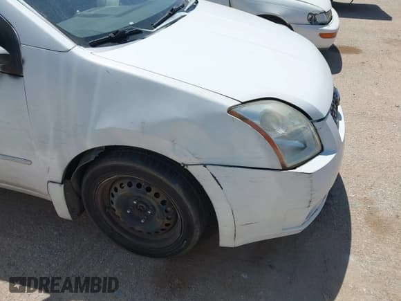 ✅ 2008 Nissan Sentra 2.0 • VIN: 3N1AB61E28L741571 • Lot: 42944895. Wystawiony na IAAI z przebiegiem 256 576 mil. Bezpłatny archiwum sprzedaży aukcyjnych z USA i szczegółowy raport historii pojazdu na DreamBid. Zdjęcie 6.