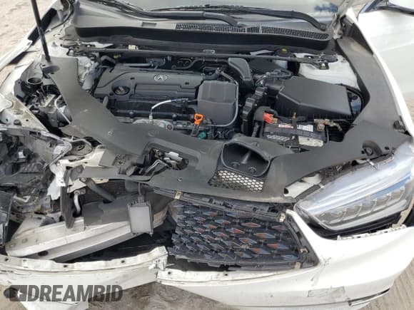 ✅ 2018 Acura TLX Technology • VIN: 19UUB1F57JA001101 • Lot: 87031485. Listed on Copart with 139,829 mi. Free auction sales archive from the USA and detailed vehicle history report at DreamBid. Image 11.