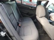 ✅ 2018 Chevrolet Cruze LS • VIN: 1G1BC5SM5J7171101 • Lot: 40264313. Listed on Copart with 32,868 mi. Free auction sales archive from the USA and detailed vehicle history report at DreamBid. Image 10.