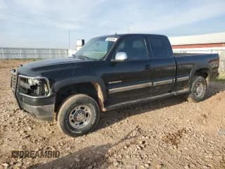 ✅ 2001 Chevrolet Silverado 2500HD LS • VIN: 1GCHK29U21E270835 • Lot: 55666065. Wystawiony na Copart z przebiegiem 128 047 mil. Bezpłatny archiwum sprzedaży aukcyjnych z USA i szczegółowy raport historii pojazdu na DreamBid. Zdjęcie 1.