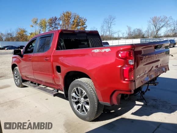 ✅ 2022 Chevrolet Silverado 1500 RST • VIN: 1GCUDEED0NZ556715 • Lot: 90831015. Listed on Copart with 41,842 mi. Free auction sales archive from the USA and detailed vehicle history report at DreamBid. Image 2.