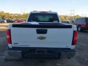 ✅ 2011 Chevrolet Silverado 1500 LT • VIN: 3GCPKSE3XBG251730 • Lot: 43478202. Wystawiony na IAAI z przebiegiem 159 837 mil. Bezpłatny archiwum sprzedaży aukcyjnych z USA i szczegółowy raport historii pojazdu na DreamBid. Zdjęcie 17.