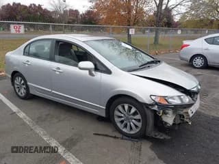 ✅ 2010 Honda Civic EX • VIN: 2HGFA1F84AH517679 • Lot: 43562876. Wystawiony na IAAI z przebiegiem 108 286 mil. Bezpłatny archiwum sprzedaży aukcyjnych z USA i szczegółowy raport historii pojazdu na DreamBid. Zdjęcie 1.