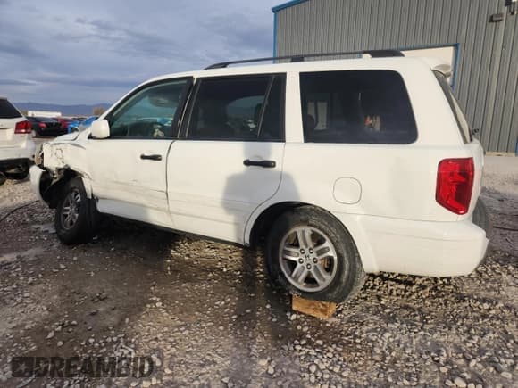 ✅ 2005 Honda Pilot EX-L • VIN: 5FNYF185X5B002225 • Lot: 91094205. Wystawiony na Copart z przebiegiem 275 376 mil. Bezpłatny archiwum sprzedaży aukcyjnych z USA i szczegółowy raport historii pojazdu na DreamBid. Zdjęcie 2.