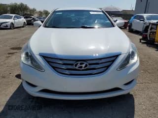 ✅ 2013 Hyundai Sonata GLS • VIN: 5NPEB4AC4DH685113 • Lot: 69710024. Listed on Copart with 111,724 mi. Free auction sales archive from the USA and detailed vehicle history report at DreamBid. Image 5.