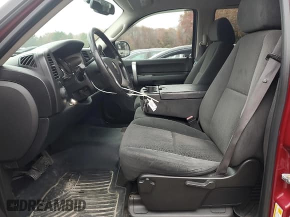 ✅ 2007 Chevrolet Silverado 1500 1LT • VIN: 2GCEK13M271508568 • Lot: 92003295. Listed on Copart with 105,408 mi. Free auction sales archive from the USA and detailed vehicle history report at DreamBid. Image 7.