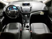 ✅ 2014 Ford Escape SE • VIN: 1FMCU9GX1EUD68661 • Lot: 92233325. Wystawiony na Copart z przebiegiem 175 517 mil. Bezpłatny archiwum sprzedaży aukcyjnych z USA i szczegółowy raport historii pojazdu na DreamBid. Zdjęcie 8.