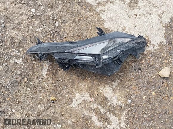 ✅ 2015 Hyundai Elantra SE • VIN: 5NPDH4AE5FH610001 • Lot: 43218796. Listed on IAAI with 194,653 mi. Free auction sales archive from the USA and detailed vehicle history report at DreamBid. Image 12.