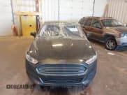 ✅ 2016 Ford Fusion S • VIN: 3FA6P0G7XGR376424 • Lot: 43582228. Wystawiony na IAAI z przebiegiem 89 992 mil. Bezpłatny archiwum sprzedaży aukcyjnych z USA i szczegółowy raport historii pojazdu na DreamBid. Zdjęcie 6.