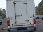 ✅ 2016 Chevrolet Silverado 2500HD Work Truck • VIN: 1GC0CUEG3GZ385581 • Lot: 41732257. Wystawiony na IAAI z przebiegiem 295 009 mil. Bezpłatny archiwum sprzedaży aukcyjnych z USA i szczegółowy raport historii pojazdu na DreamBid. Zdjęcie 16.