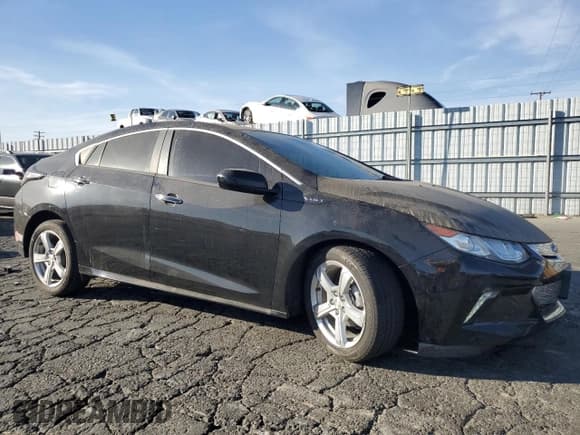 ✅ 2017 Chevrolet Volt LT • VIN: 1G1RC6S57HU208593 • Lot: 81101424. Wystawiony na Copart z przebiegiem 103 142 mil. Bezpłatny archiwum sprzedaży aukcyjnych z USA i szczegółowy raport historii pojazdu na DreamBid. Zdjęcie 4.