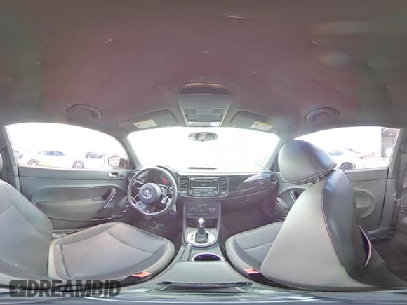 ✅ 2015 Volkswagen Beetle Fleet Edition • VIN: 3VWF17AT7FM614488 • Lot: 62351275. Listed on Copart with 117,290 mi. Free auction sales archive from the USA and detailed vehicle history report at DreamBid. Image 14.