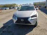 ✅ 2015 Lexus NX 200t • VIN: JTJYARBZ5F2020335 • Лот: 85161625. Опубликован ранее на Copart с пробегом 122 142 миль. Бесплатный доступ к архиву аукционных продаж из США и подробный отчёт об истории автомобиля на DreamBid. Изображение 14.