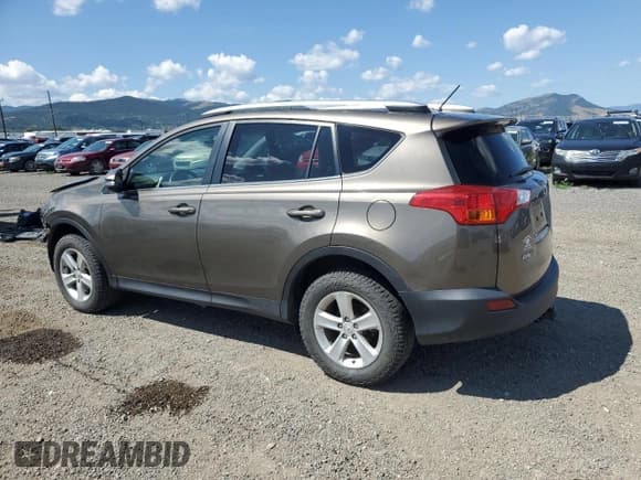 ✅ 2013 Toyota RAV4 XLE • VIN: JTMRFREV9DD026528 • Lot: 65563805. Listed on Copart with 172,982 mi. Free auction sales archive from the USA and detailed vehicle history report at DreamBid. Image 2.