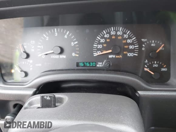 ✅ 2001 Jeep Cherokee Sport • VIN: 1J4FF48S31L596740 • Lot: 43728349. Listed on IAAI with 167,630 mi. Free auction sales archive from the USA and detailed vehicle history report at DreamBid. Image 7.