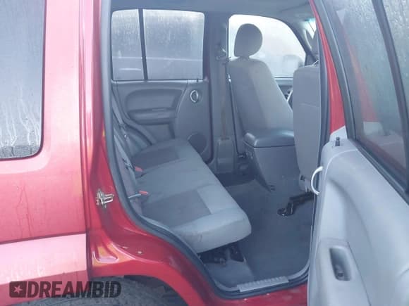 ✅ 2007 Jeep Liberty Limited • VIN: 1J4GL58K87W614966 • Lot: 43401614. Listed on IAAI with 202,179 mi. Free auction sales archive from the USA and detailed vehicle history report at DreamBid. Image 8.