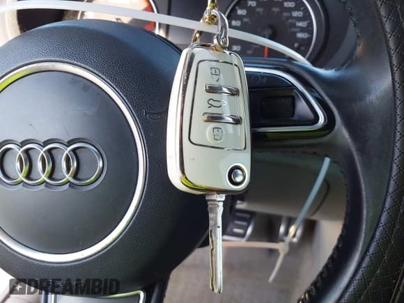 ✅ 2015 Audi A3 Premium • VIN: WAUACGFF8F1116739 • Lot: 42368955. Listed on IAAI with 14,276 mi. Free auction sales archive from the USA and detailed vehicle history report at DreamBid. Image 11.