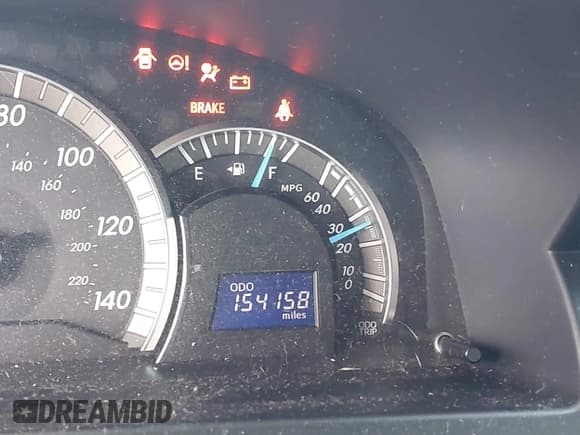 ✅ 2013 Toyota Camry SE • VIN: 4T1BF1FK6DU662990 • Lot: 43696243. Listed on IAAI with 154,158 mi. Free auction sales archive from the USA and detailed vehicle history report at DreamBid. Image 15.