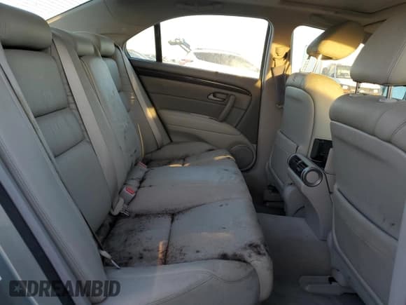 ✅ 2010 Acura RL Technology • VIN: JH4KB2F67AC001509 • Лот: 74988084. Опубликован ранее на Copart с пробегом Не указан. Бесплатный доступ к архиву аукционных продаж из США и подробный отчёт об истории автомобиля на DreamBid. Изображение 10.