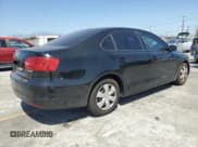 ✅ 2012 Volkswagen Jetta S • VIN: 3VW2K7AJ0CM468148 • Лот: 61792965. Опубликован ранее на Copart с пробегом 151 246 миль. Бесплатный доступ к архиву аукционных продаж из США и подробный отчёт об истории автомобиля на DreamBid. Изображение 3.