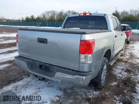 ✅ 2011 Toyota Tundra • VIN: 5TFDM5F1XBX019166 • Lot: 41590275. Listed on IAAI with 116,268 mi. Free auction sales archive from the USA and detailed vehicle history report at DreamBid. Image 4.