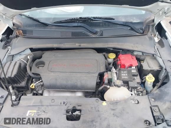 ✅ 2019 Jeep Compass Limited • VIN: 3C4NJDCB1KT790969 • Lot: 42412647. Wystawiony na IAAI z przebiegiem 56 148 mil. Bezpłatny archiwum sprzedaży aukcyjnych z USA i szczegółowy raport historii pojazdu na DreamBid. Zdjęcie 10.