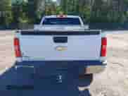 2012 Chevrolet Silverado 1500 LS z VIN 1GCRCREA3CZ307330, wystawiony jako IAAI lot #43374623 z przebiegiem 385 367 mil mil oraz . Historia ofert i sprzedaży dostępna na DreamBid. Obrazek 16.