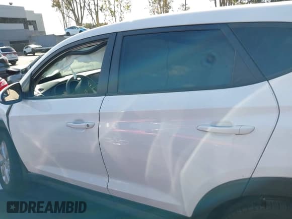 ✅ 2021 Hyundai Tucson SE • VIN: KM8J23A40MU326876 • Lot: 43435736. Listed on IAAI with 78,991 mi. Free auction sales archive from the USA and detailed vehicle history report at DreamBid. Image 15.