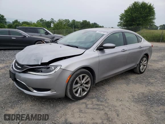 ✅ 2015 Chrysler 200 Limited • VIN: 1C3CCCAB9FN700895 • Lot: 59985165. Listed on Copart with 146,753 mi. Free auction sales archive from the USA and detailed vehicle history report at DreamBid. Image 1.