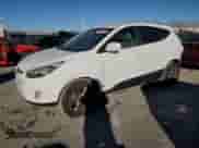 2015 Hyundai Tucson Limited with VIN KM8JUCAG9FU008424, listed as a Copart auction lot 90071535 with 142,268 mi miles and Salvage title. Bid and sale history available at DreamBid. Image 1.