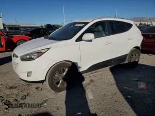 ✅ 2015 Hyundai Tucson Limited • VIN: KM8JUCAG9FU008424 • Lot: 90071535. Wystawiony na Copart z przebiegiem 142 268 mil. Bezpłatny archiwum sprzedaży aukcyjnych z USA i szczegółowy raport historii pojazdu na DreamBid. Zdjęcie 1.