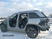 ✅ 2022 Jeep Grand Cherokee Overland • VIN: 1C4RJHDG1N8606751 • Лот: 41304666. Опубликован ранее на IAAI с пробегом Не указан. Бесплатный доступ к архиву аукционных продаж из США и подробный отчёт об истории автомобиля на DreamBid. Изображение 14.