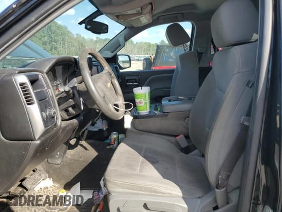 ✅ 2017 Chevrolet Silverado 1500 Custom • VIN: 1GCRCPEH4HZ348199 • Lot: 81851375. Wystawiony na Copart z przebiegiem 97 714 mil. Bezpłatny archiwum sprzedaży aukcyjnych z USA i szczegółowy raport historii pojazdu na DreamBid. Zdjęcie 7.