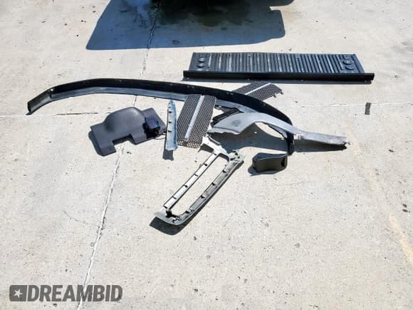 ✅ 2002 Dodge 2500 • VIN: 3B7KC23612M317247 • Lot: 71536555. Listed on Copart with 167,157 mi. Free auction sales archive from the USA and detailed vehicle history report at DreamBid. Image 12.