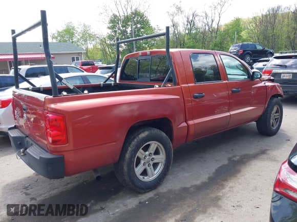 2007 Dodge Dakota SLT with VIN 1D7HW48K87S270838, listed as a IAAI auction lot 42150101 with 225,761 mi miles and . Bid and sale history available at DreamBid. Image 4.