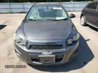 2016 Chevrolet Sonic LT с VIN 1G1JC5SG3G4145693, выставлен на аукционе Copart как лот 70100034 с пробегом 90 013 миль миль и Списание • Salvage title. История ставок и продаж доступна на DreamBid. Изображение 5.