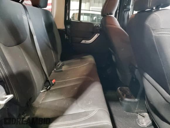 ✅ 2018 Jeep Wrangler Unlimited Altitude • VIN: 1C4BJWEG7JL809204 • Lot: 84254985. Listed on Copart with 95,100 mi. Free auction sales archive from the USA and detailed vehicle history report at DreamBid. Image 11.